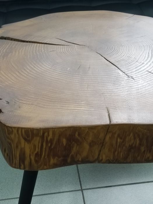 Ексклюзивний столик з хвої ( Ручна робота)