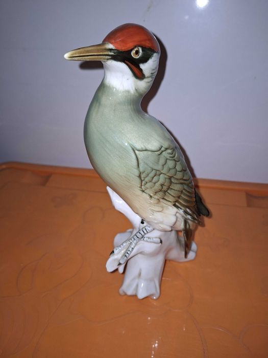 Imagem de Pica-Pau em porcelana