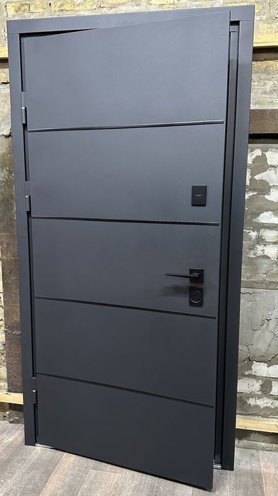 Двері Вхідні Будинок Квартира Двері зі складу Монтаж дверей Металеві