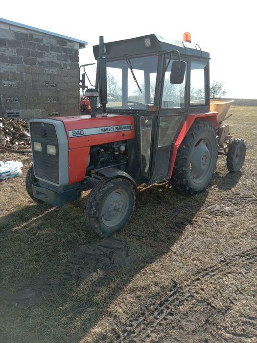 Spszedam Massey Ferguson 240