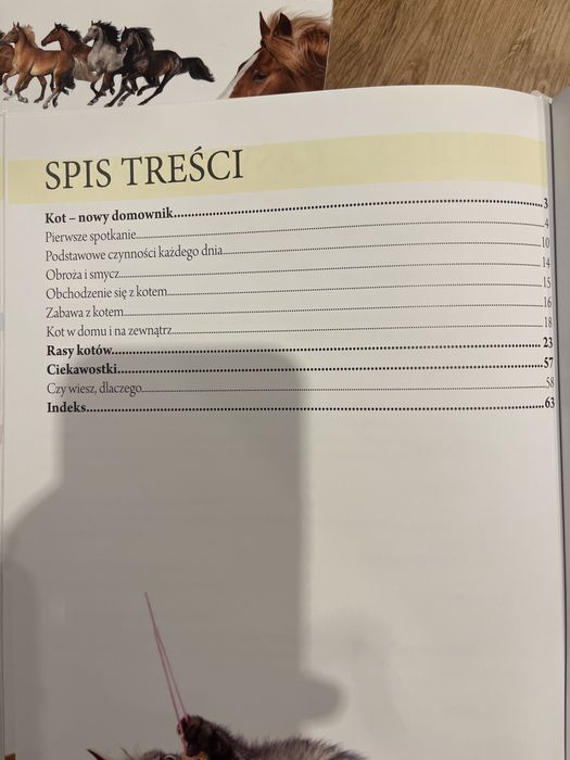 atlasy zwierząt (koni, psów, kotów)