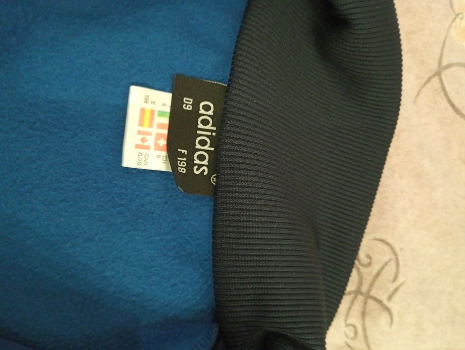 Продам спортивный костюм Adidas 52-54р(09) Австрия