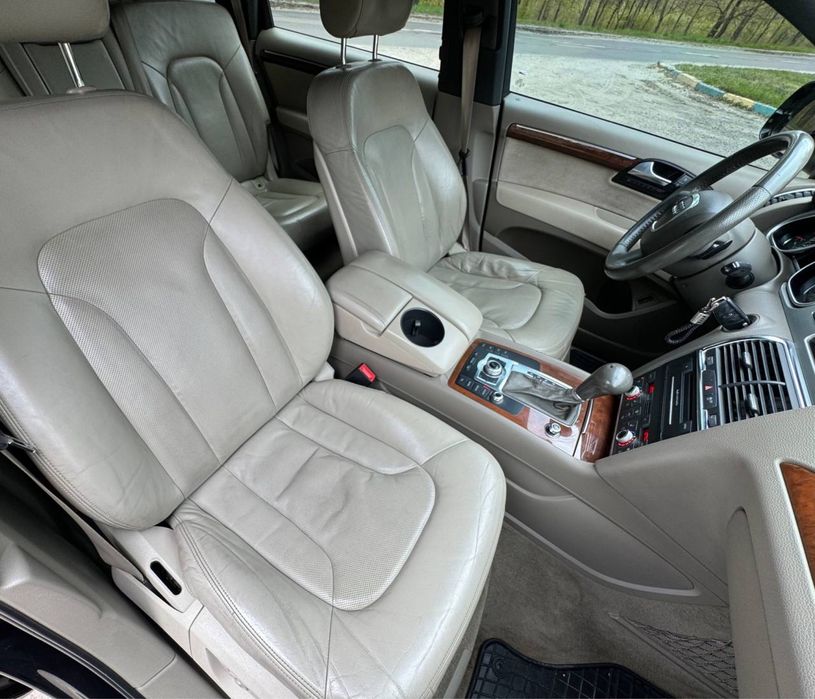 Продам Audi Q7 дизель/європа