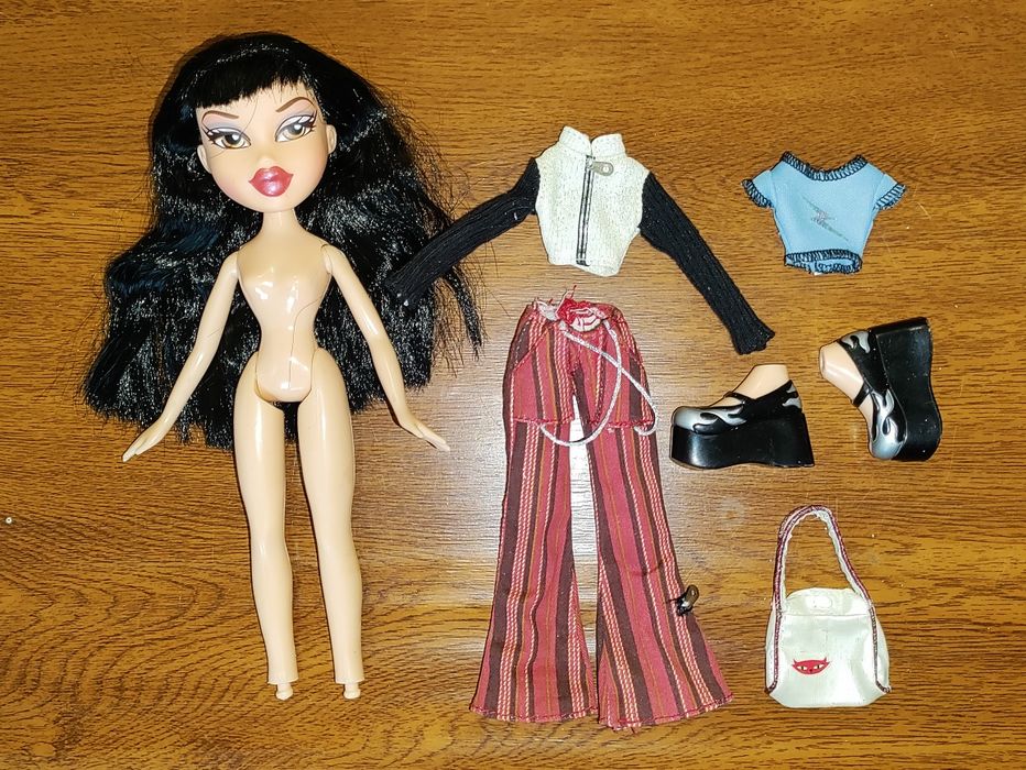 братц джейт bratz