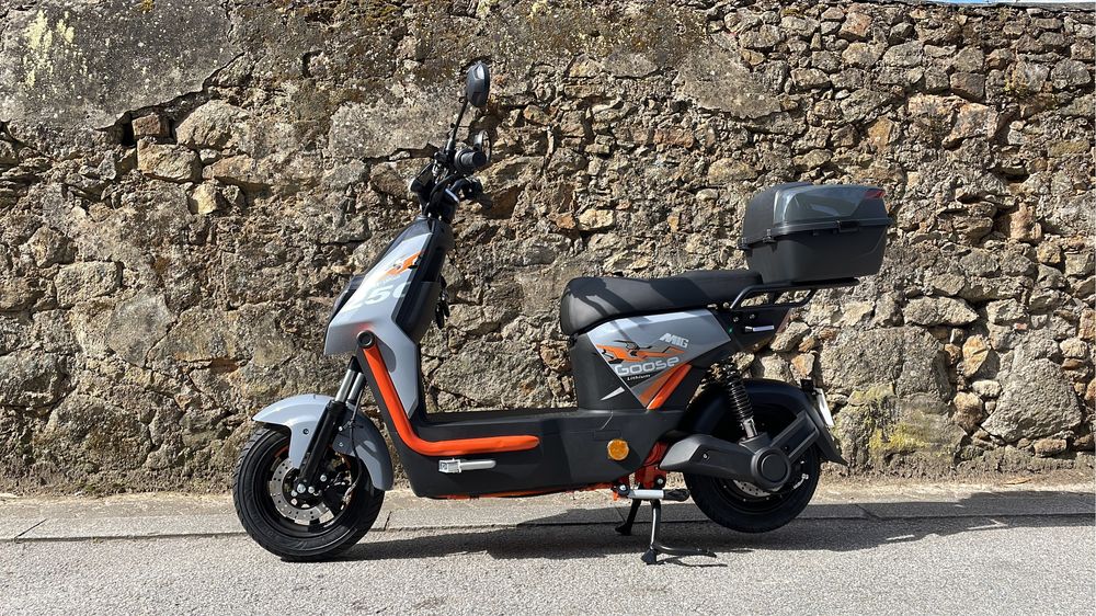 Scooters Elétricas NOVAS Vortex Mig L55 ( bateria removivel )