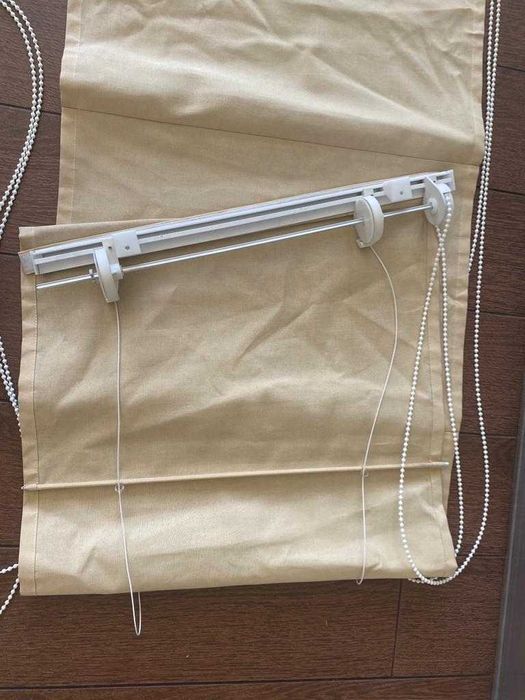 Conjunto 5 cortinas, pack de montagem completo. Semi novas.