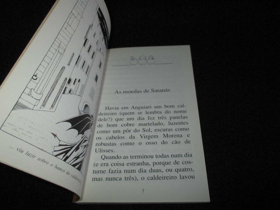 Livro As Três Panelas de Anguiari Roberto Piumini
