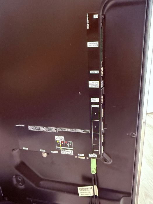 Televisão Samsung Smart TV 40” Full HD