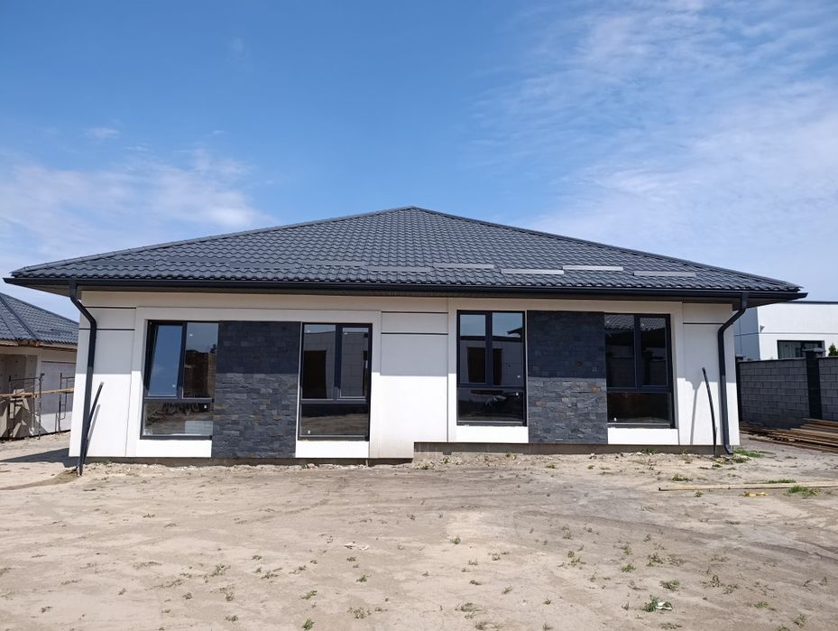 Продаж Дуплекса з міськими комунікаціями
