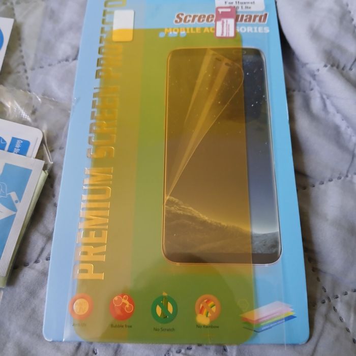 Sprzedam folie hydrożelową do Huawei p20 lite