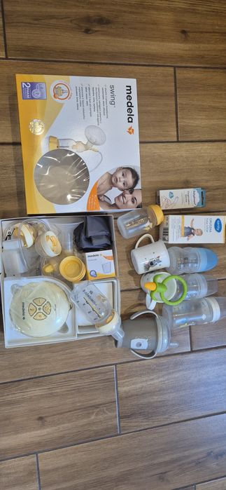 Laktator Medela swing plus dużo gratisów