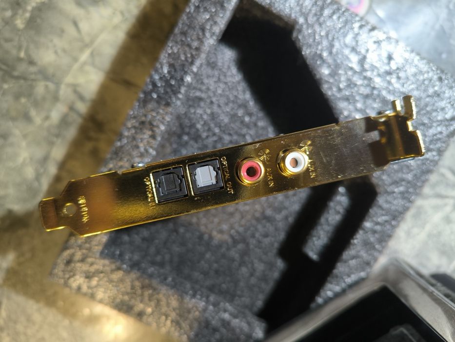 Звуковая карта creative Zxr