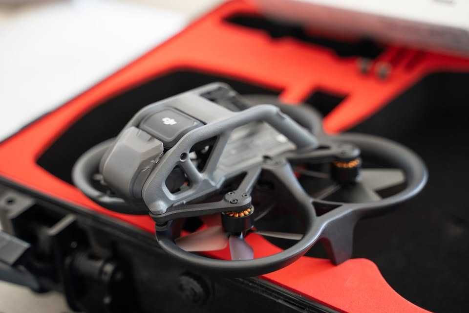 DJI Avata (novo), Fly more, Google Integra, FPV Controller v2, ND, ++