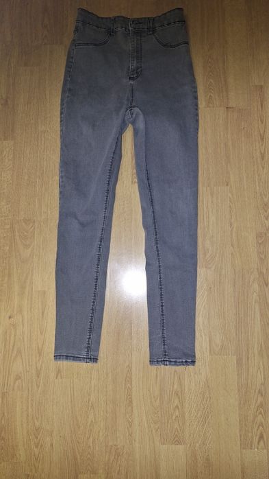Czarne dżinsy rurki slimm Pull&Bear 38