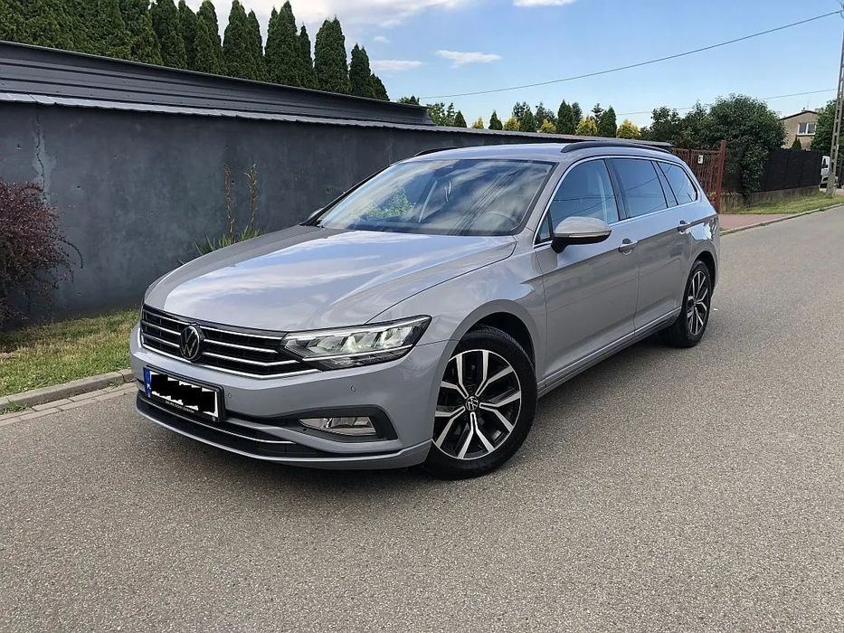 Volkswagen Passat Variant LIFT 2.0 diesel Podgrzewane Fotele Full LED Bezwypadkowy Salon Polska