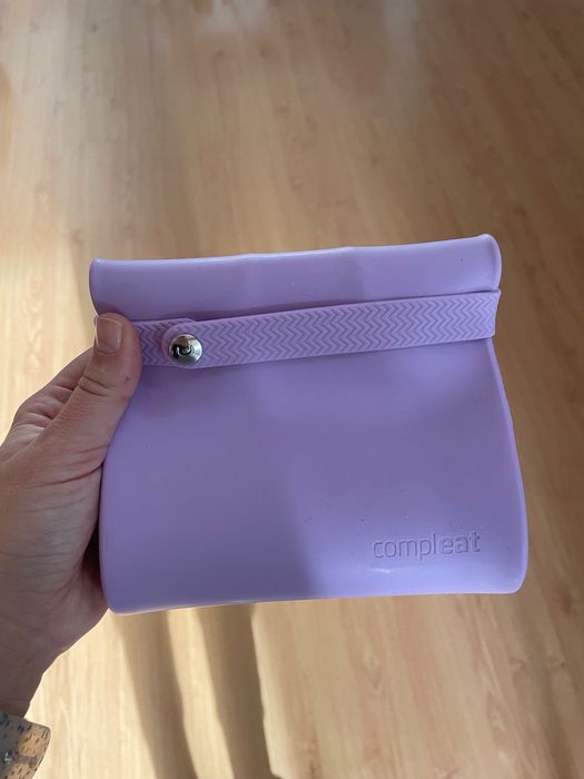 compleat silikonowy fioletowy lunchbox