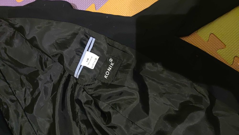 Marynarka Konik r. 146 cm 10-12 lat kolor granatowy