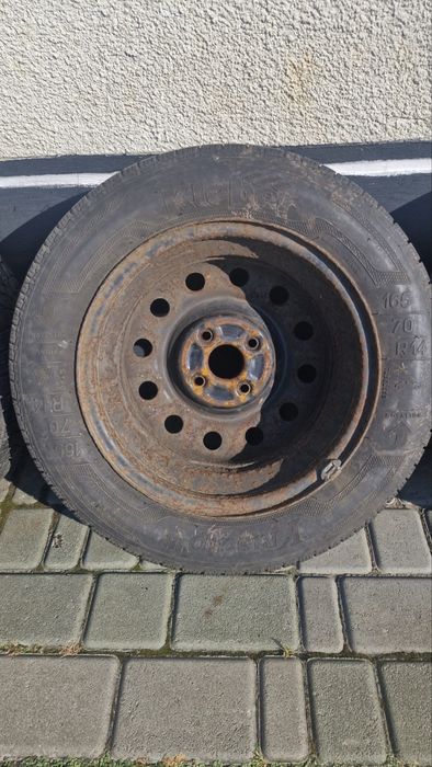 Всесезонна резина Kleber 165/70/R14 на стальних дисках R14