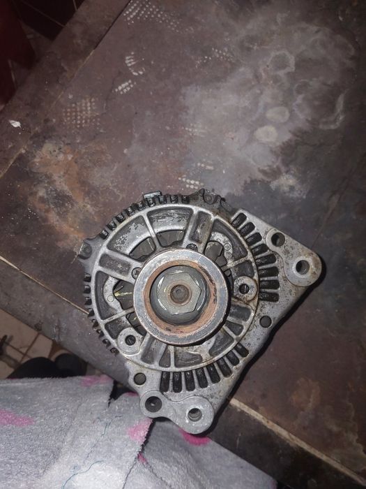 Генератор Пасат б3 , б4 толедо 1.9 тді