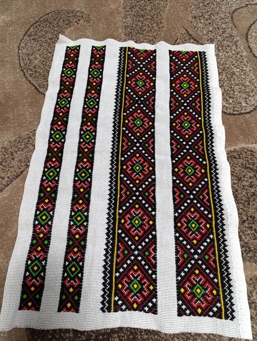 Вставки низинкою