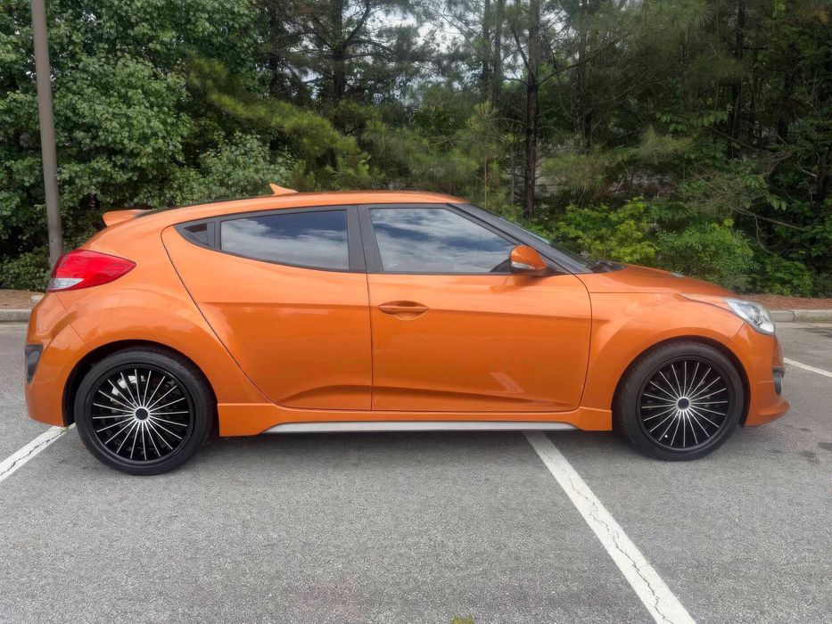 Hyundai Veloster Turbo      2015