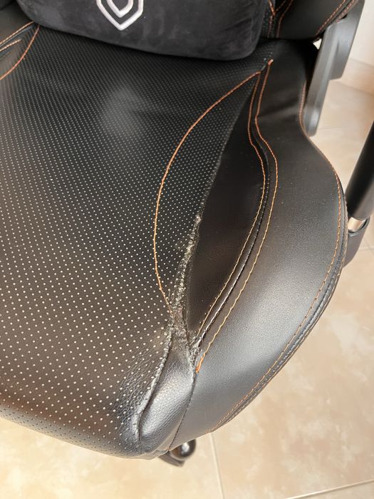 Cadeira gaming Noblechairs