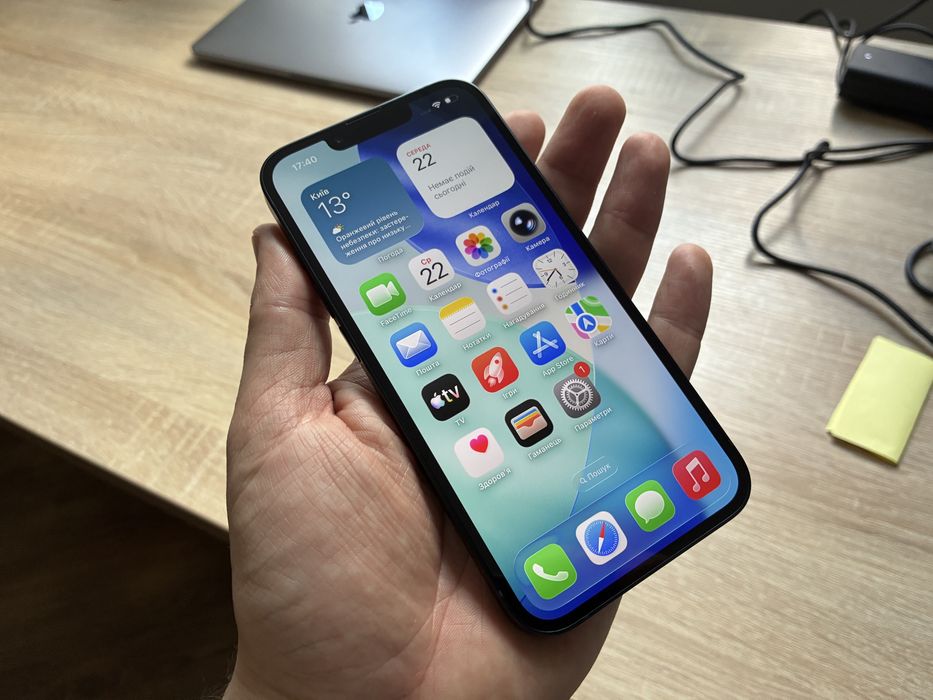 Все в оригіналі - Apple iPhone 13 128gb - 100% батарея (оригінальна)