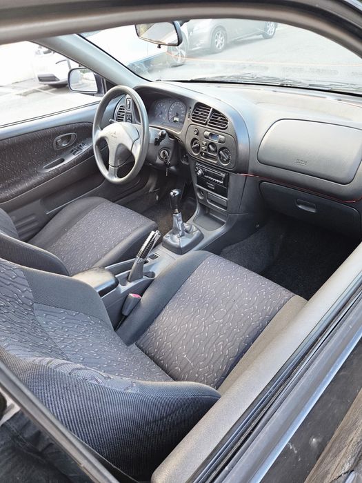Mitsubishi colt