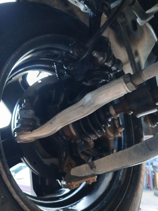 Manga de eixo frente esquerda RENAULT Megane IV (B9A/M_)