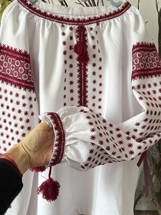Сорочка вишита Вишиванка покутська  ручна  вишивка
