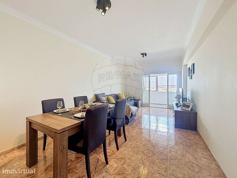 Apartamento T4 para venda
