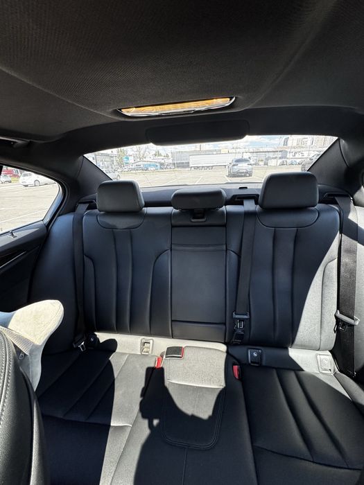 BMW G30 530i 2017