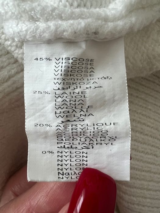 Sweter beżowy Roz.Uni