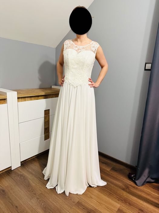 Nowa nieużywana suknia ślubna z metką