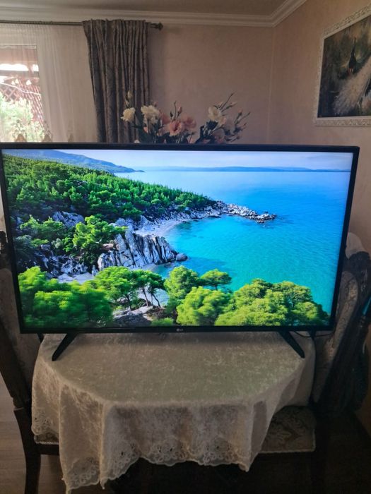 Телевізор Samsung 55.  4 к