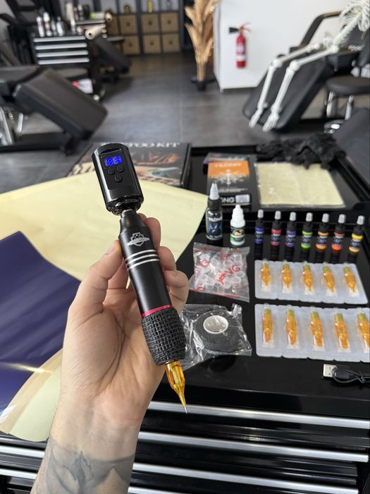 Kit Tatuagem Sem Fios COMPLETO com Pele Treino, Tintas, Stencil, etc..