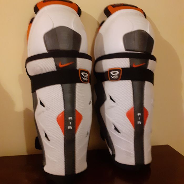 Ochraniacze na kolana  Nike