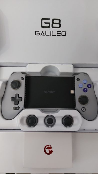 Gamesir G8 Galileo USB-C z uchwytem na telefon