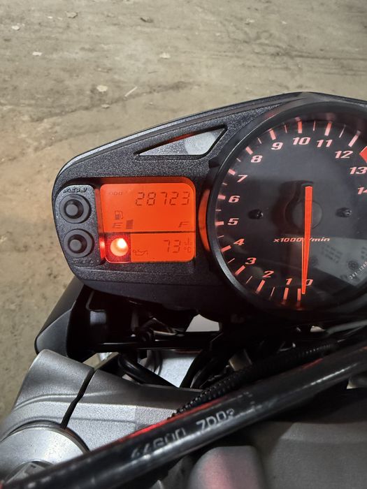 Японський мотоцикл Suzuki GSR 400 з Японії Сузукі ЖСР 400