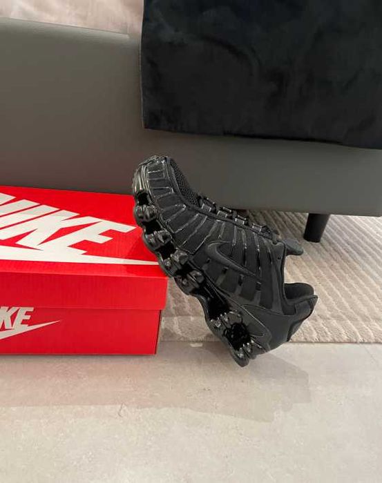 Nike Shox TL Czarny R.43