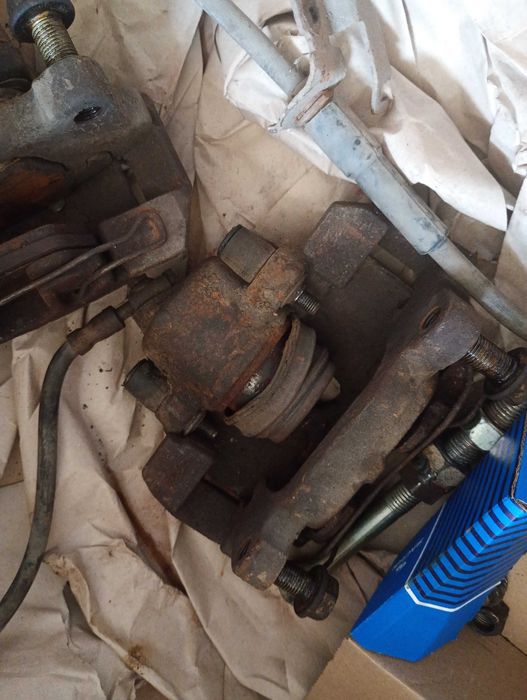 Стойки на wv caddy