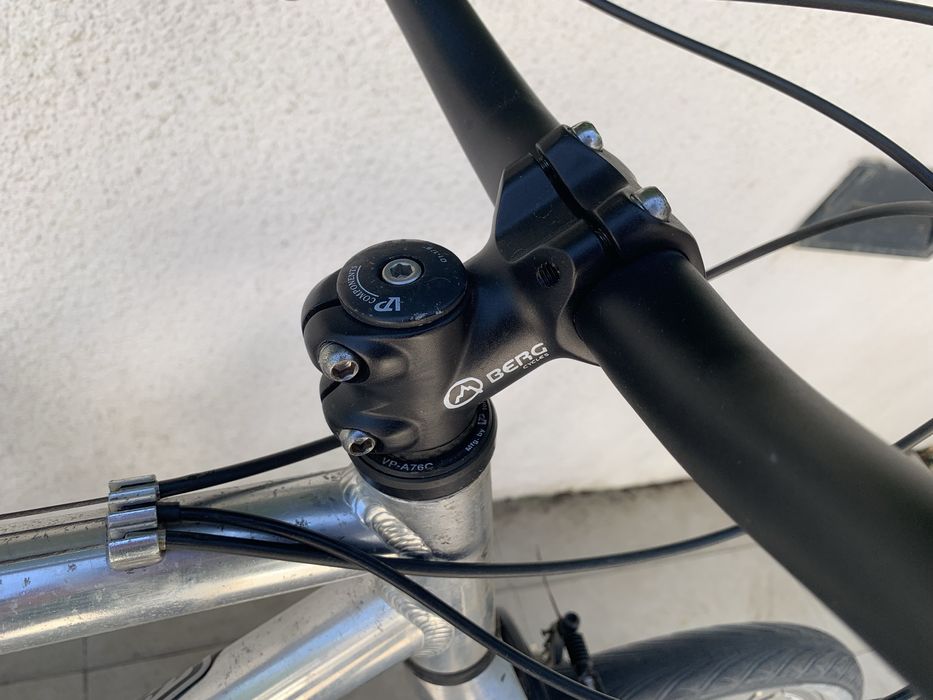 Bicicleta Alumínio Roda 26 – Shimano Deore / Berg