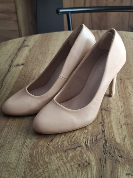 NOWE !!! Nie używane buty szpilki. Rozmiar 36!!!