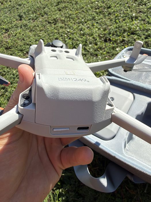 DJI Mini 3+kontroler+karta pamieci 256gb + etui 10 CYKLI