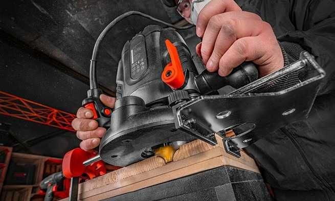 Ручний фрезер Dnipro-M ER-160S