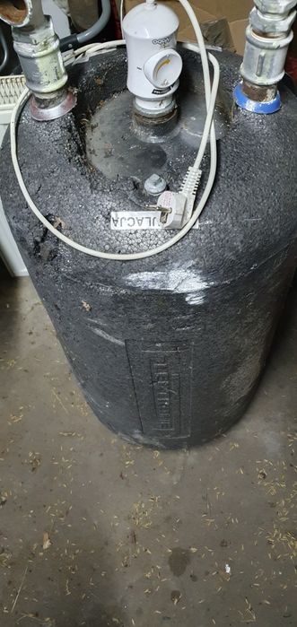 Bojler 80 l  i grzejnik