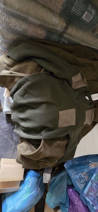 Sweter wojsk lądowych nowy