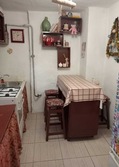 Продам 2 кімнатний будинок Львівщина (23 км від Львова). Щирець село Лани.