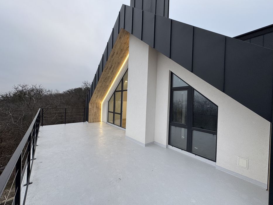 Оренда будинку з панорамним видом на Поділ