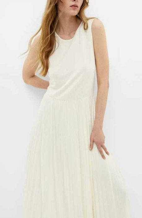 Elegancka sukienka Massimo Dutti plisowana r. M